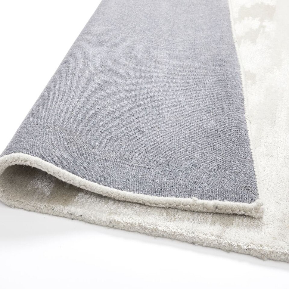 Quartz Rug