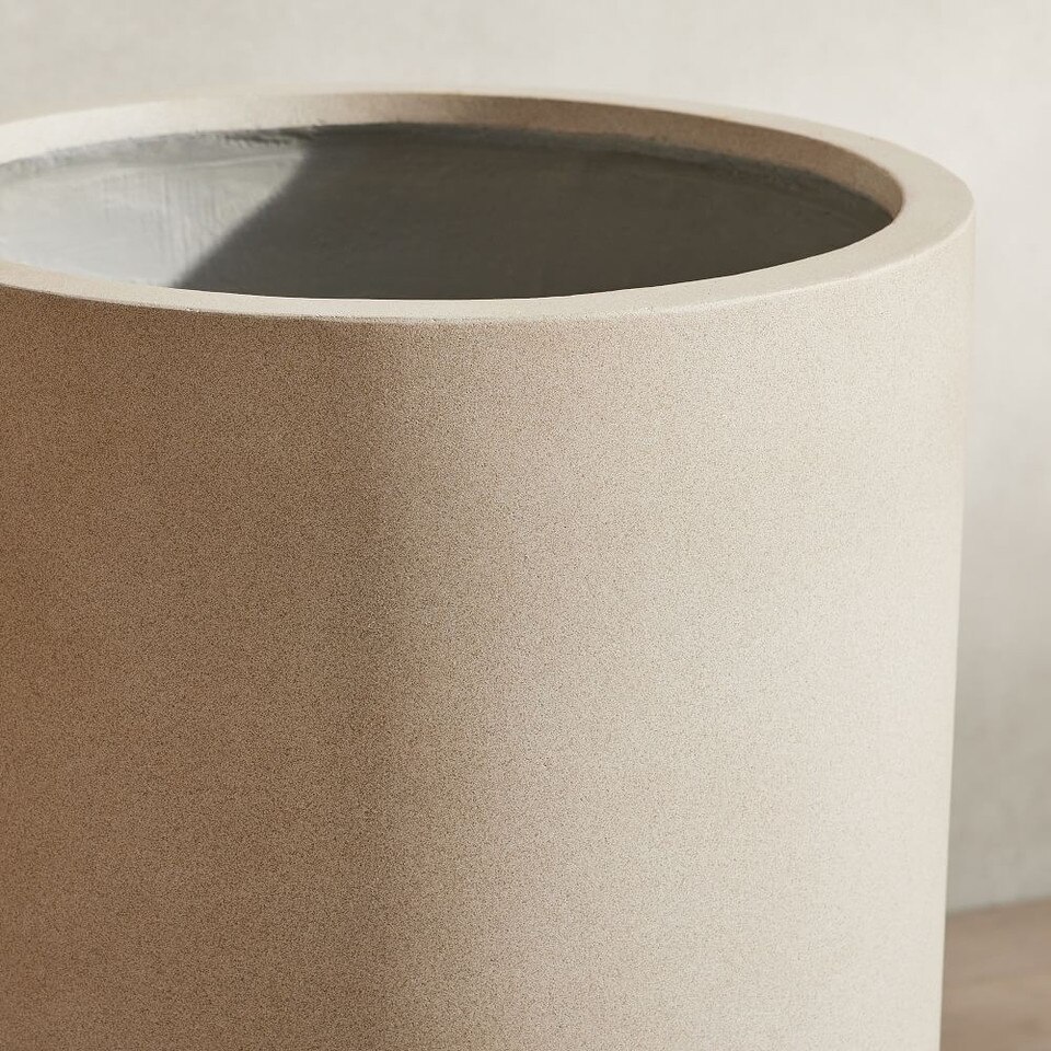 Radius Ficonstone Indoor/Outdoor Planters