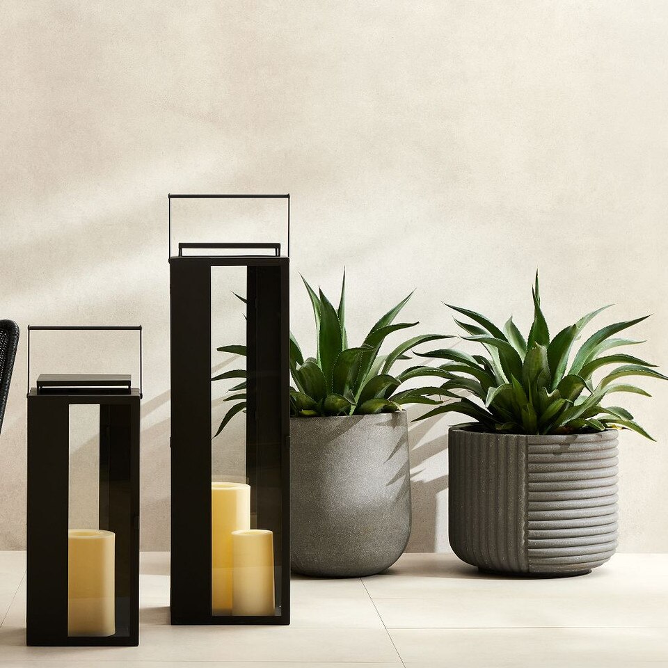 Radius Ficonstone Indoor/Outdoor Planters