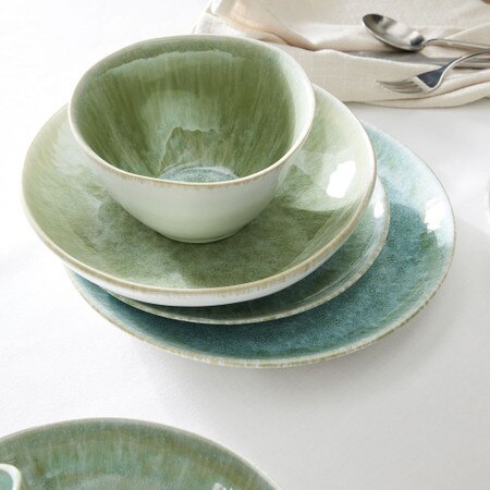 bowls dinnerware