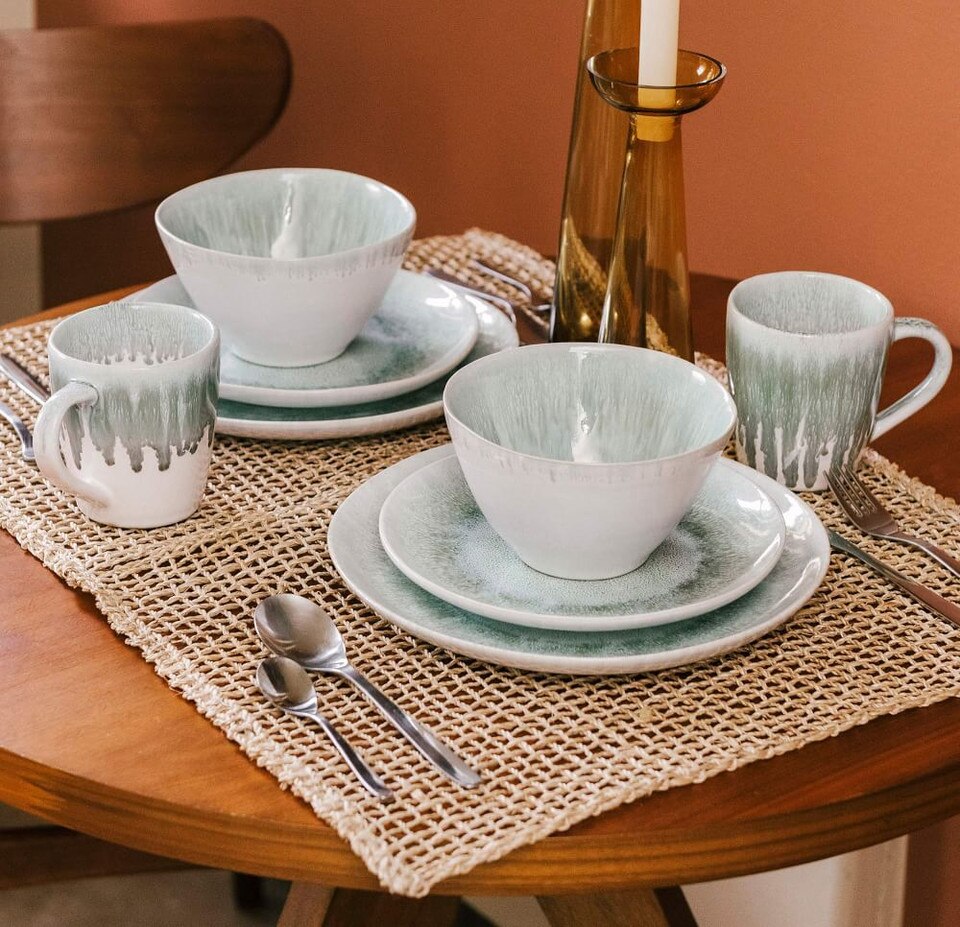 Reactive Glaze Stoneware Dinner Plates