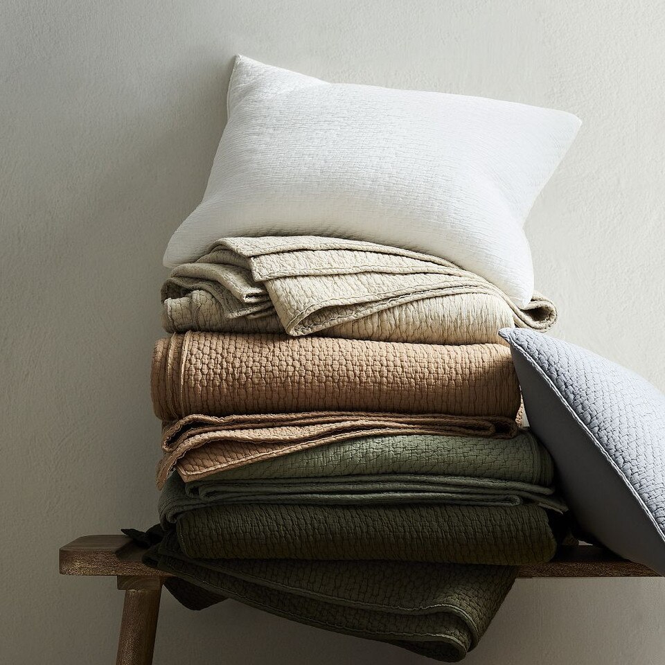 Reflections Matelasse Bedspread & Pillowcases