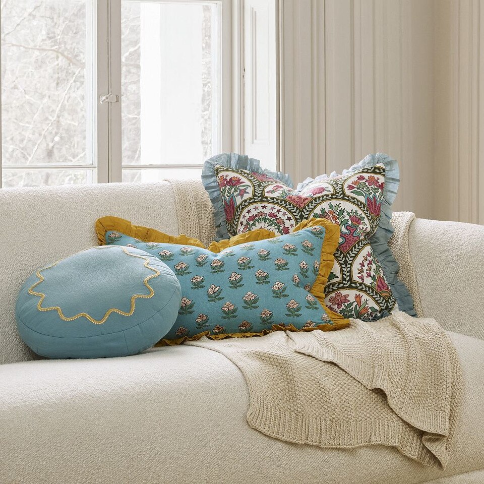 RHODE Wiggle Round Cushion
