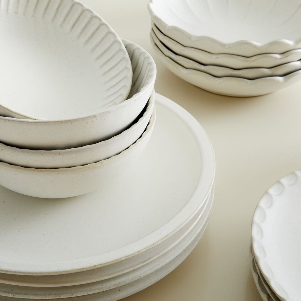 Curated Stoneware Scalloped Dinnerware