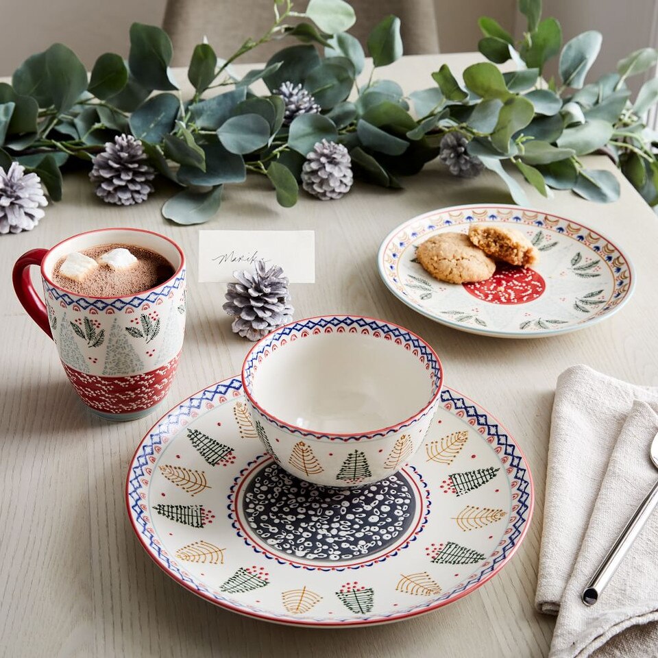 Scandi Forest Dinner Plate - Red