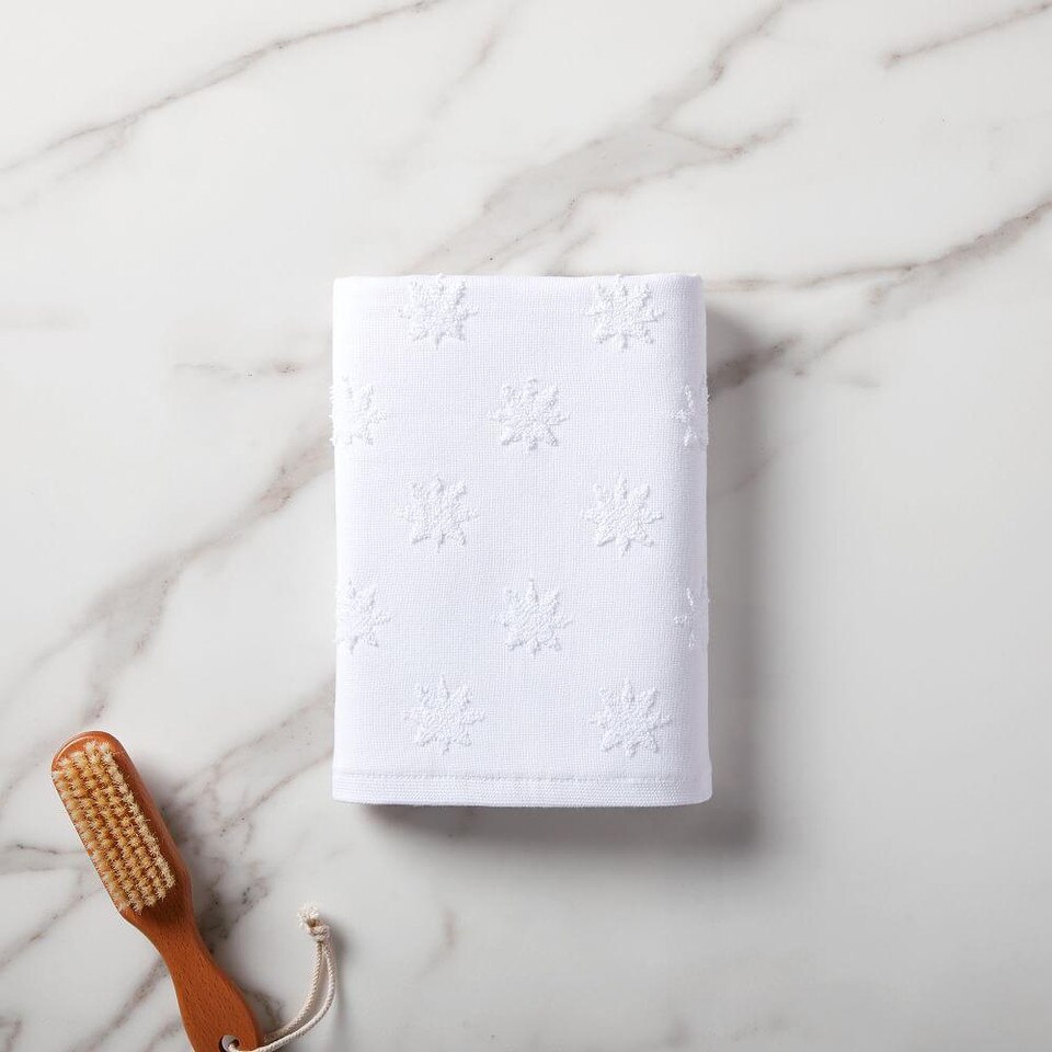 Organic Sculpted Star Hand Towels (Set of 2)