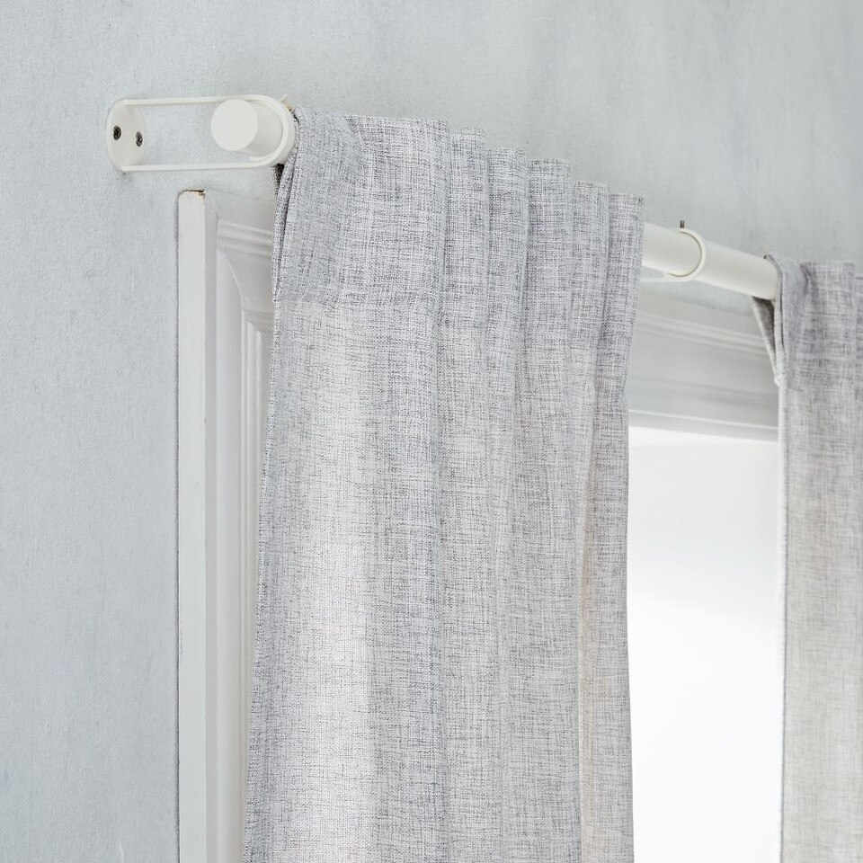 Simple Metal Curtain Pole