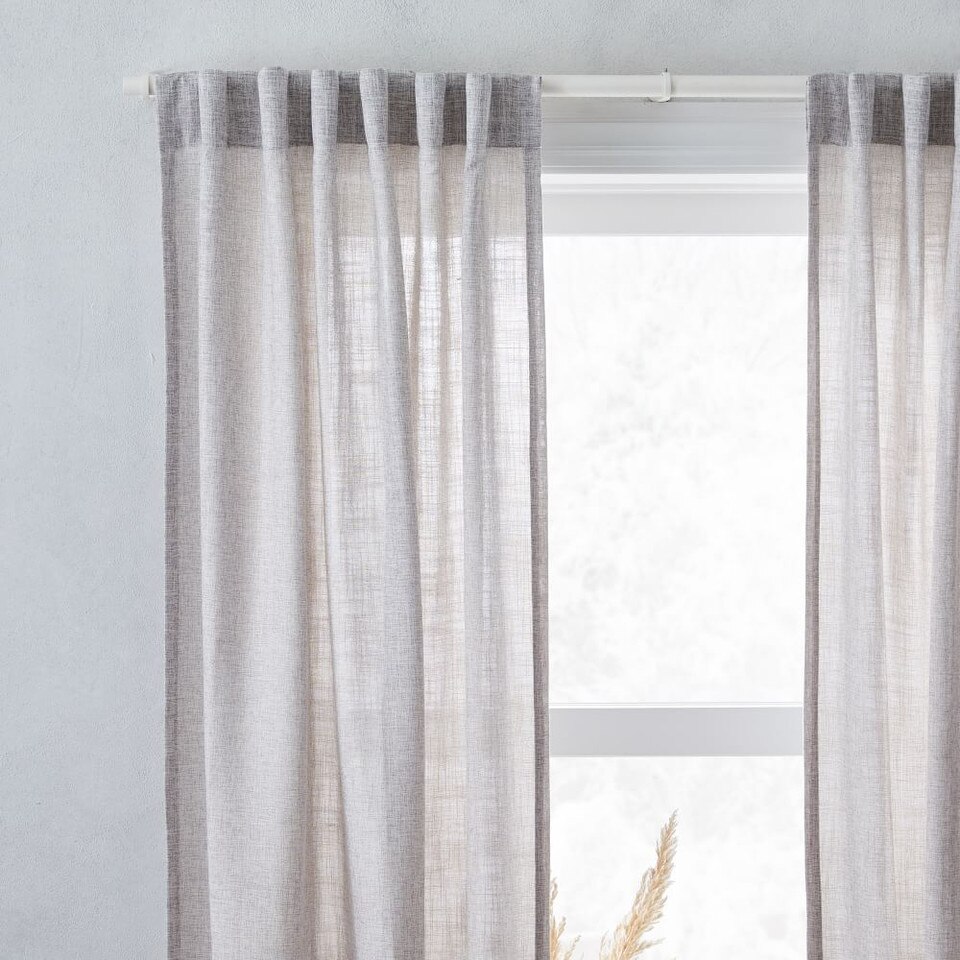 Simple Metal Curtain Pole