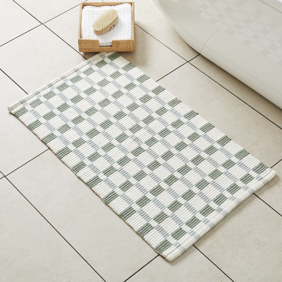 Square Ribbed Bath Mat