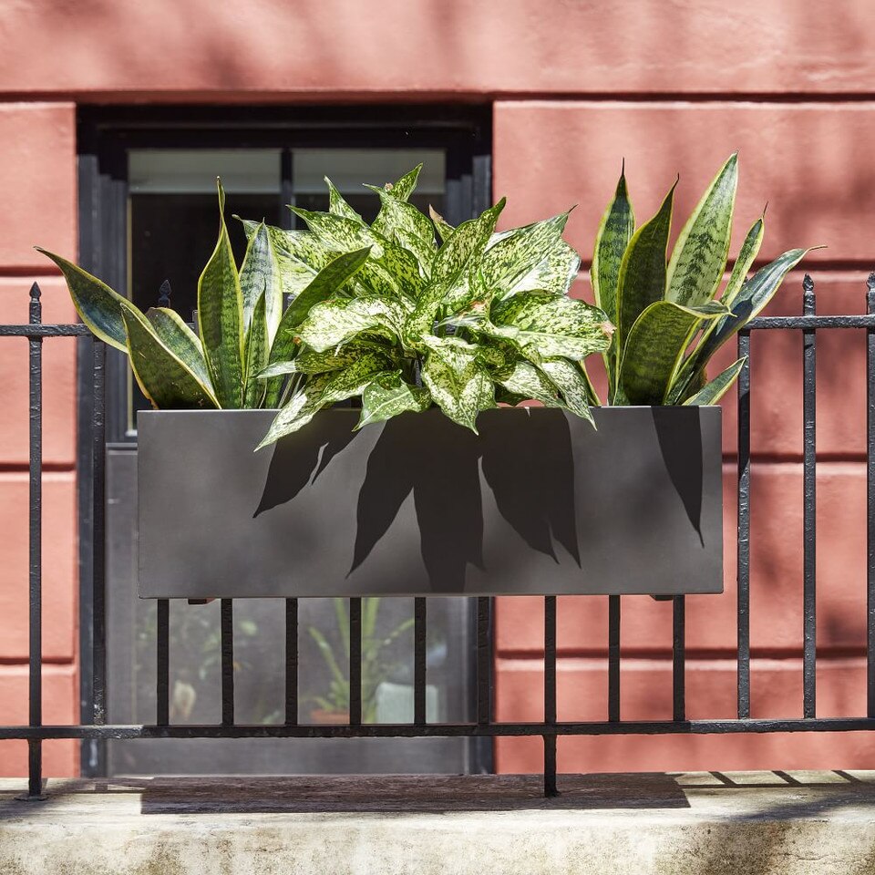 Streamline Railing Planter