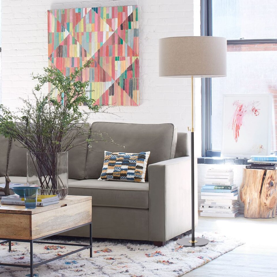 Telescoping Adjustable Floor Lamp (152 cm)