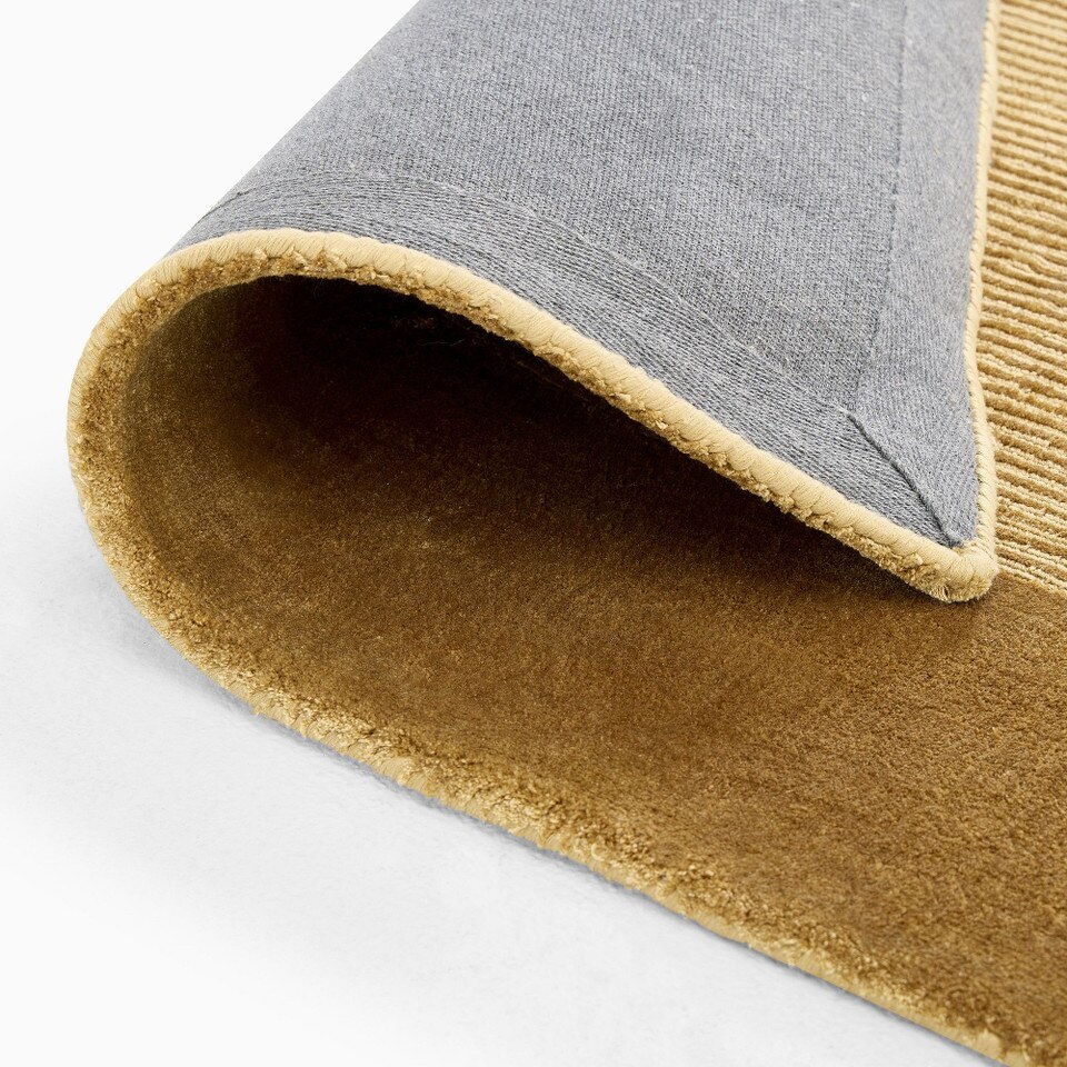 TENCEL™ Frame Rug