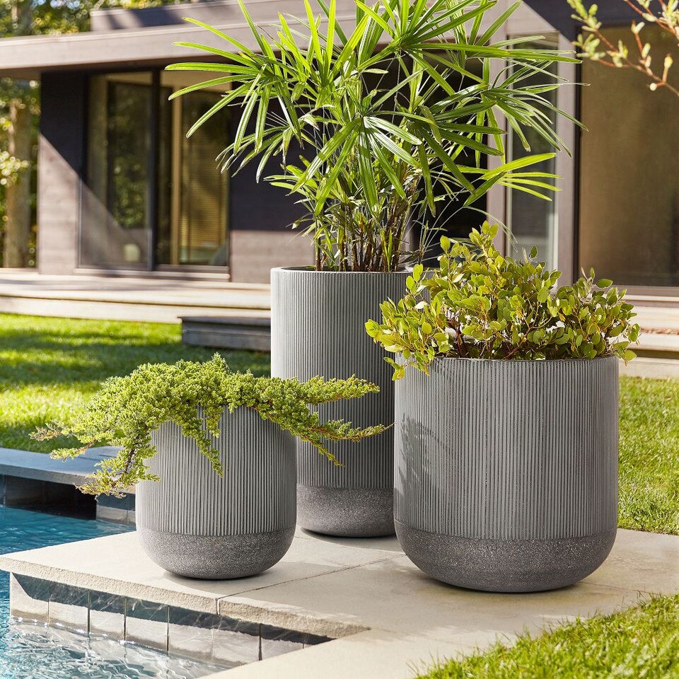 Textured Radius Ficonstone Indoor/Outdoor Planters