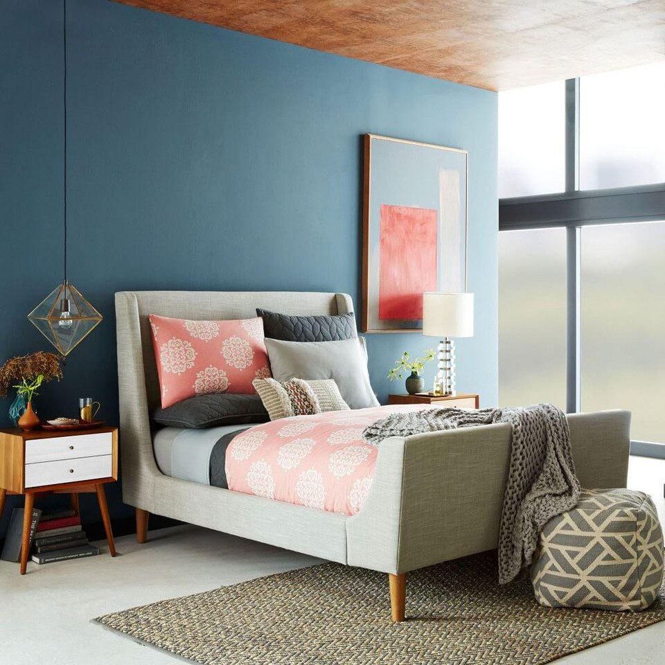 Upholstered Sleigh Bed