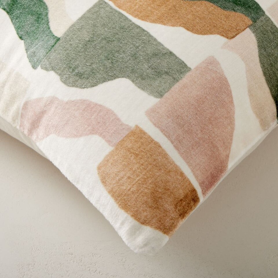 Wavy Tiles Velvet Cushion Cover