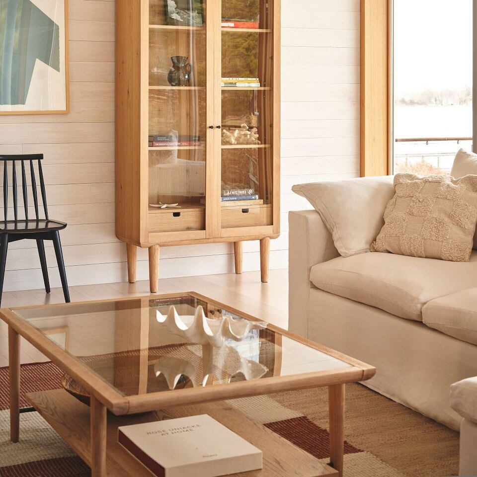 Whitman Coffee Table (127 cm)