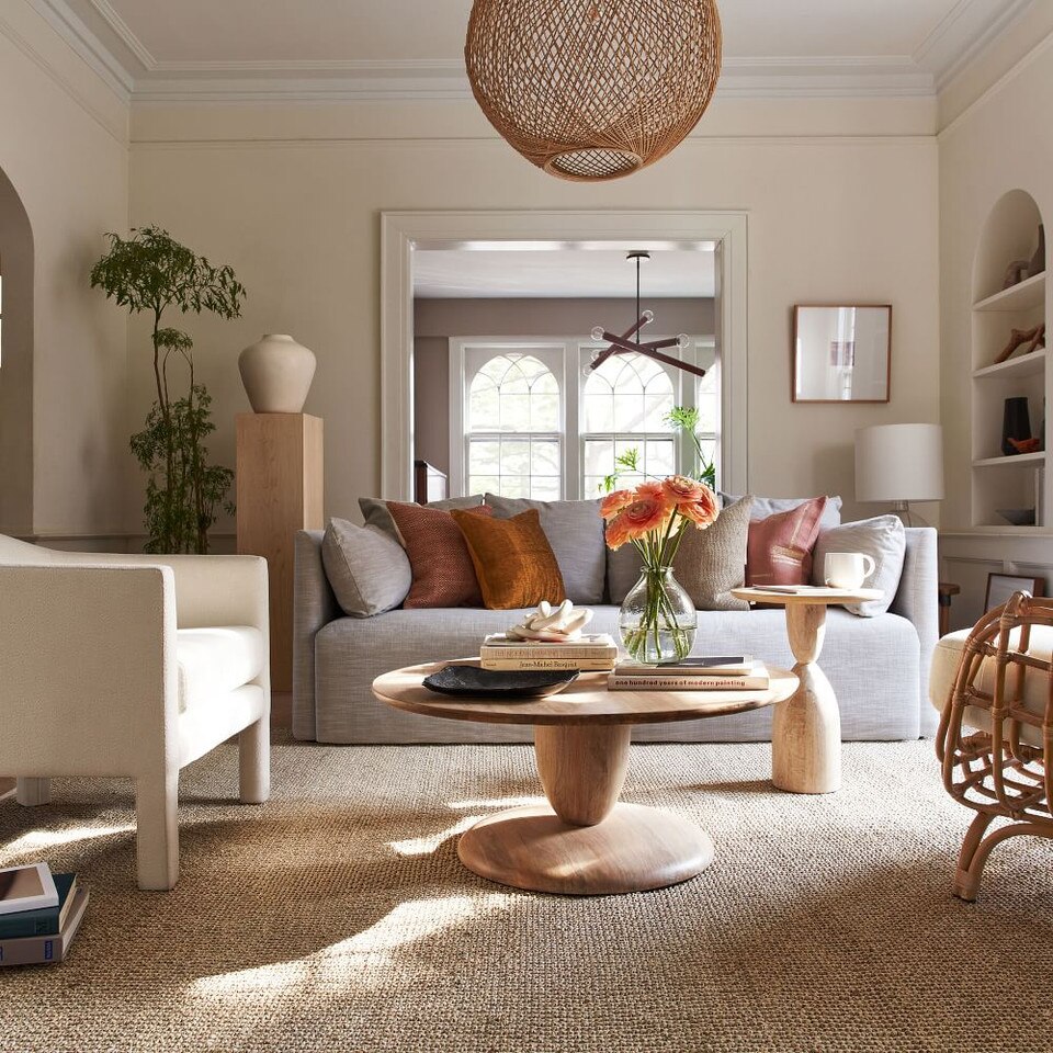 Winona Round Pedestal Coffee Table (91 cm)